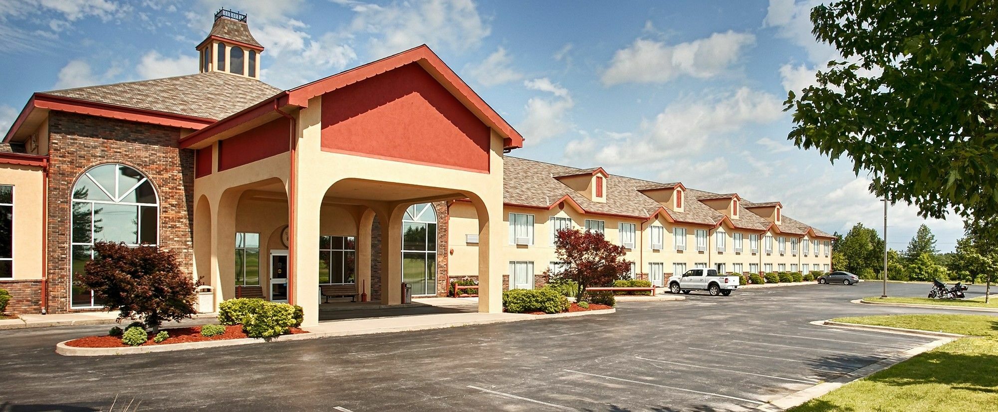 Best Western Precious Moments Hotel Carthage Exterior photo